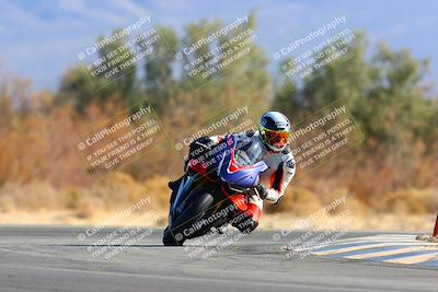 media/Jan-08-2022-SoCal Trackdays (Sat) [[1ec2777125]]/Turn 7 (1035am)/